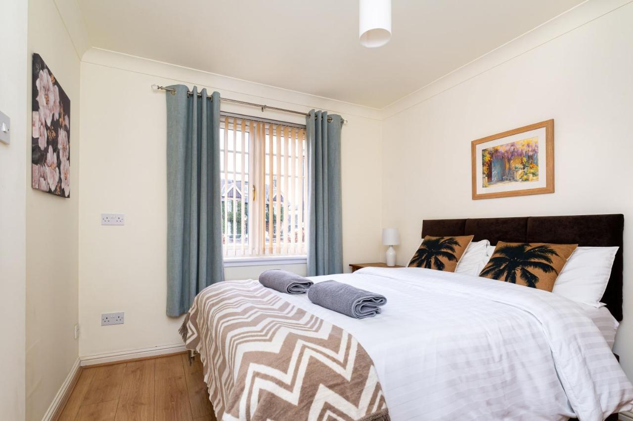 4 Bedroom Townhouse In Stirling Extérieur photo