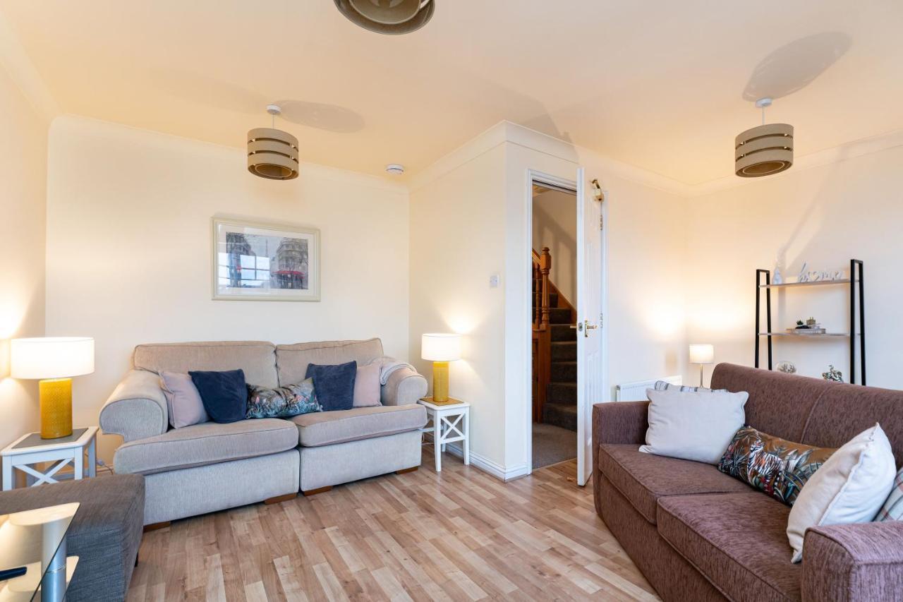 4 Bedroom Townhouse In Stirling Extérieur photo
