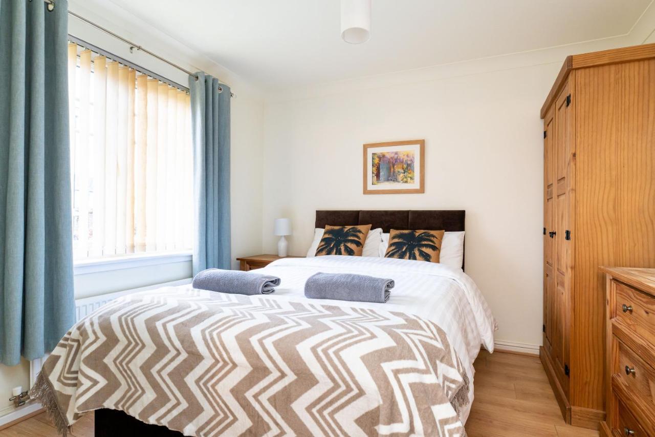 4 Bedroom Townhouse In Stirling Extérieur photo